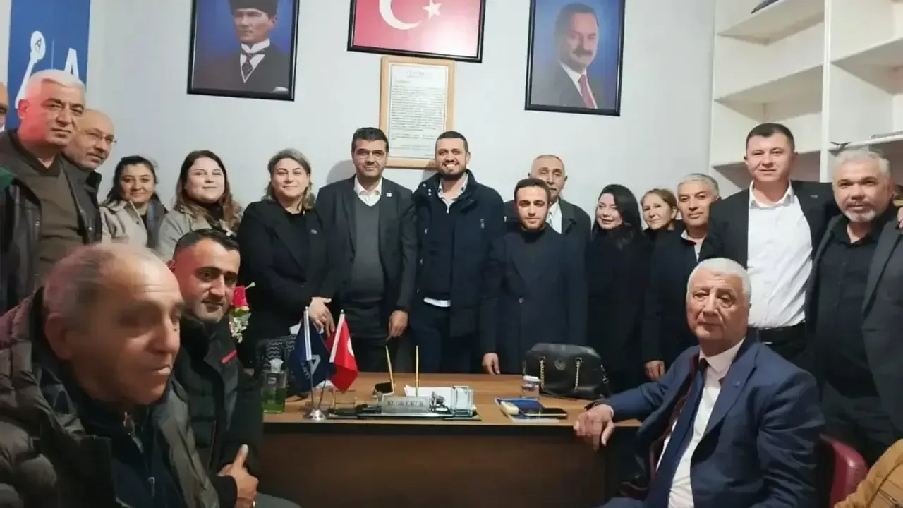 Anahtar Parti Adana Teşkilatı Karaisalı’da Toplandı