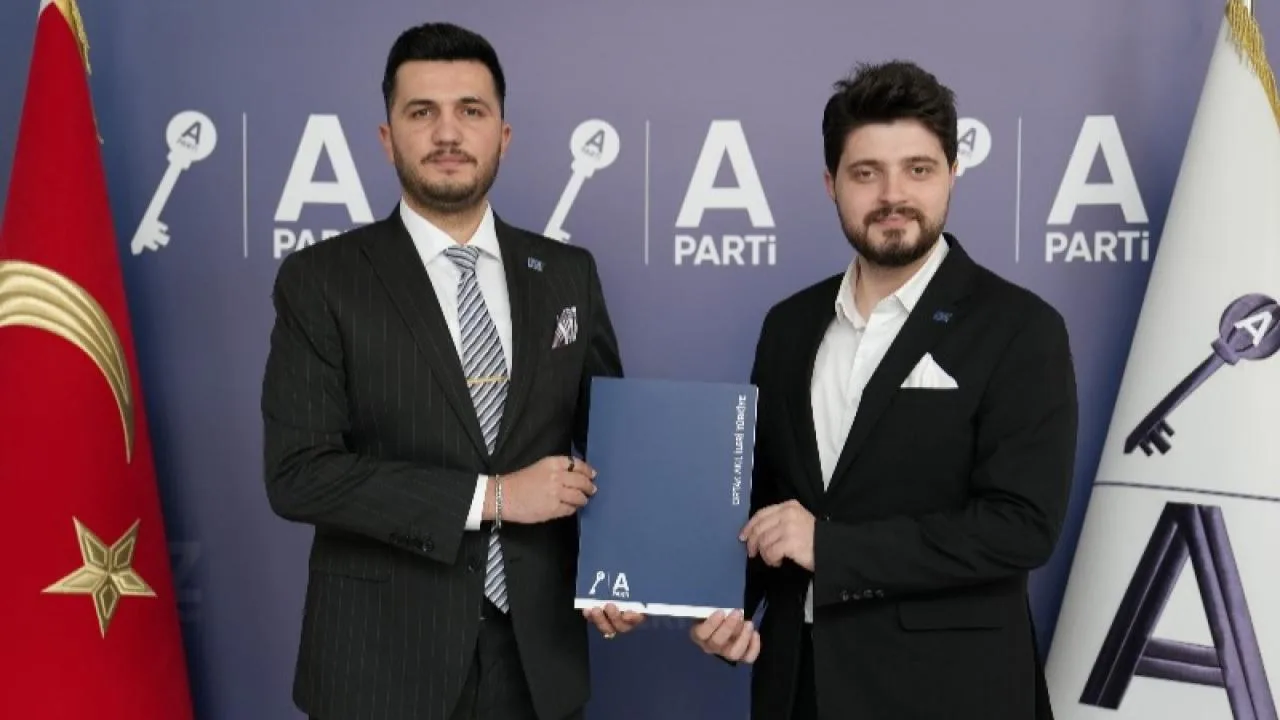 Anahtar Parti Afyon'da Ahmet Akyol Gençlik Kolları Başkanı Oldu