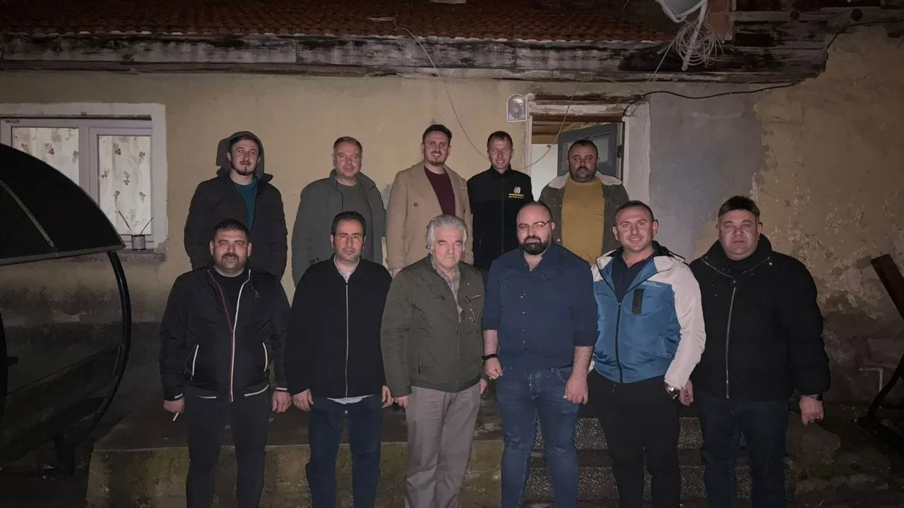 Anahtar Parti'den Çayırbağ'da Ramazan Buluşması