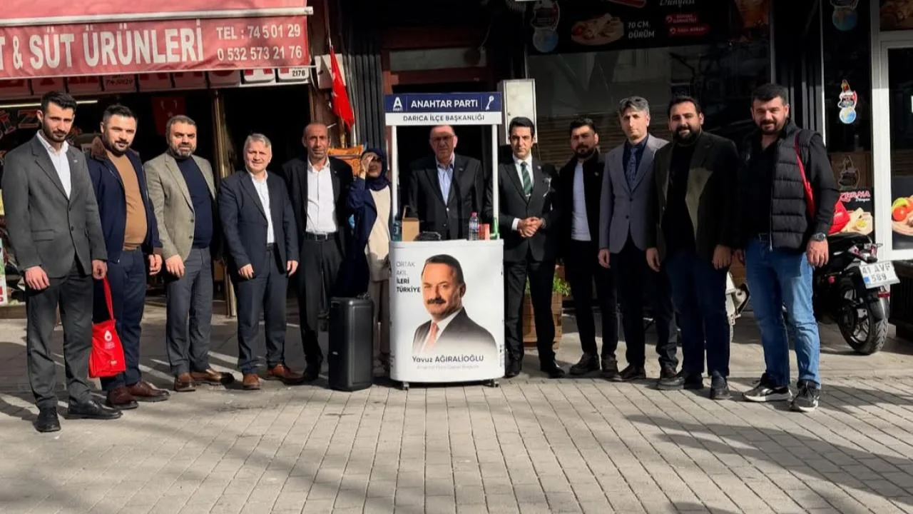 Anahtar Parti Darıca’da Üyelik Çalışması Düzenledi