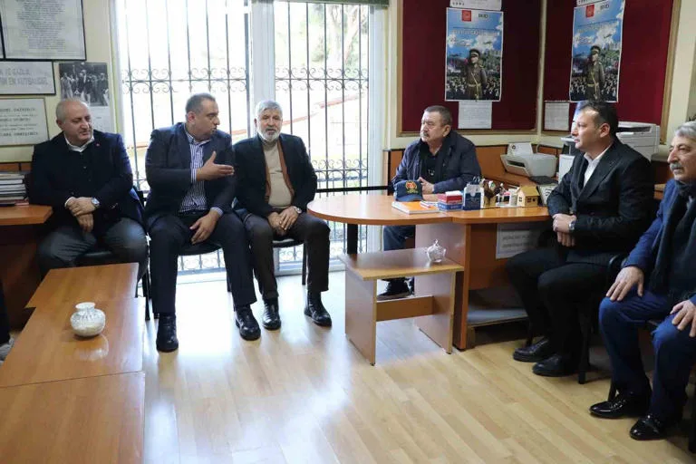 Anahtar Parti Heyeti Denizli'ye Gitti