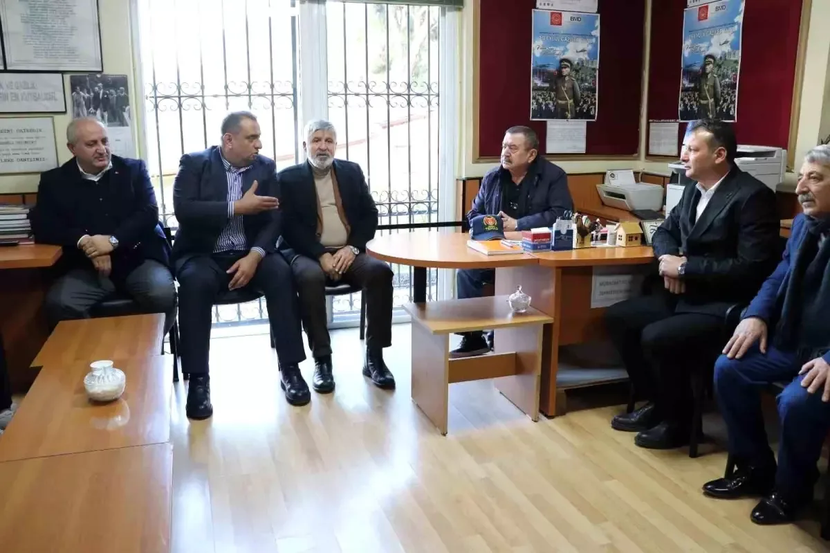 Anahtar Parti Heyeti Denizli'de Vatandaşlarla Buluştu