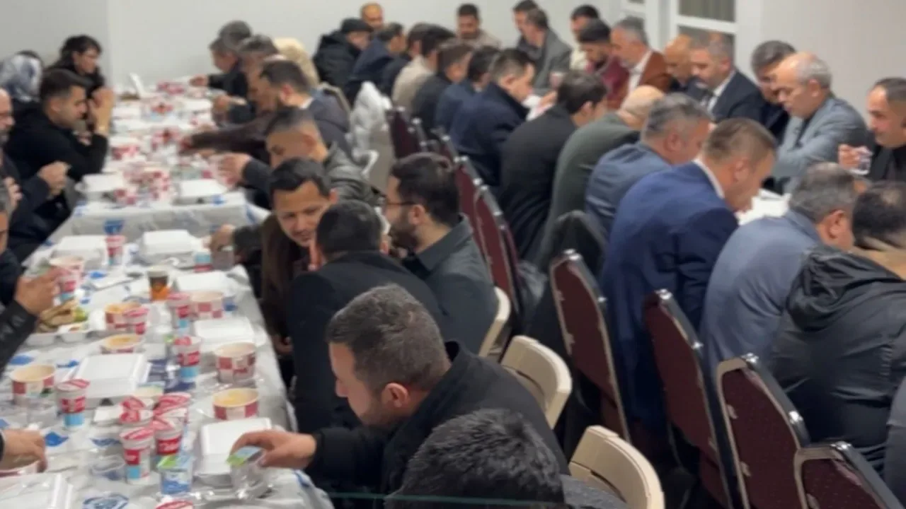 Anahtar Parti Kayseri Teşkilatı İftar Programında Buluştu