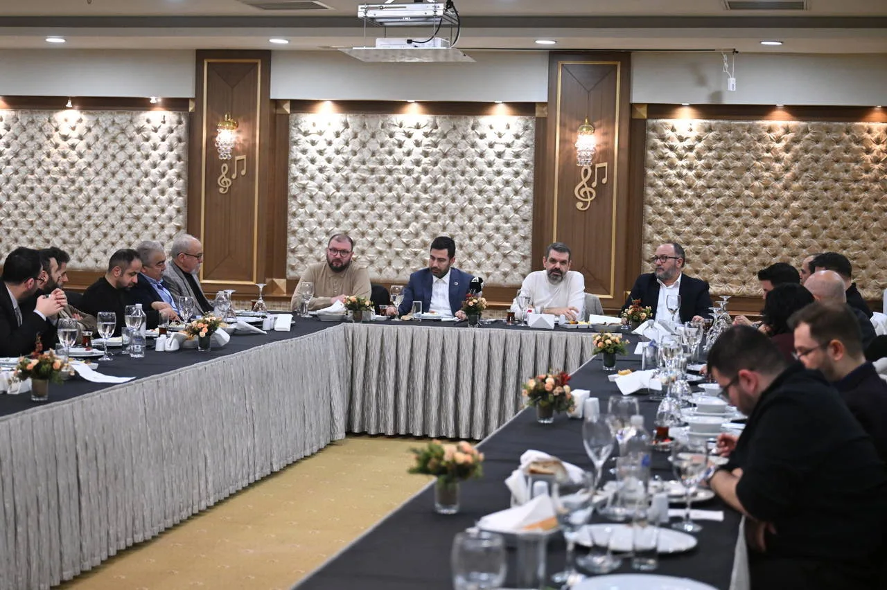 Anahtar Parti SİMO, Gazetecilerle İftar Yemeğinde Buluştu