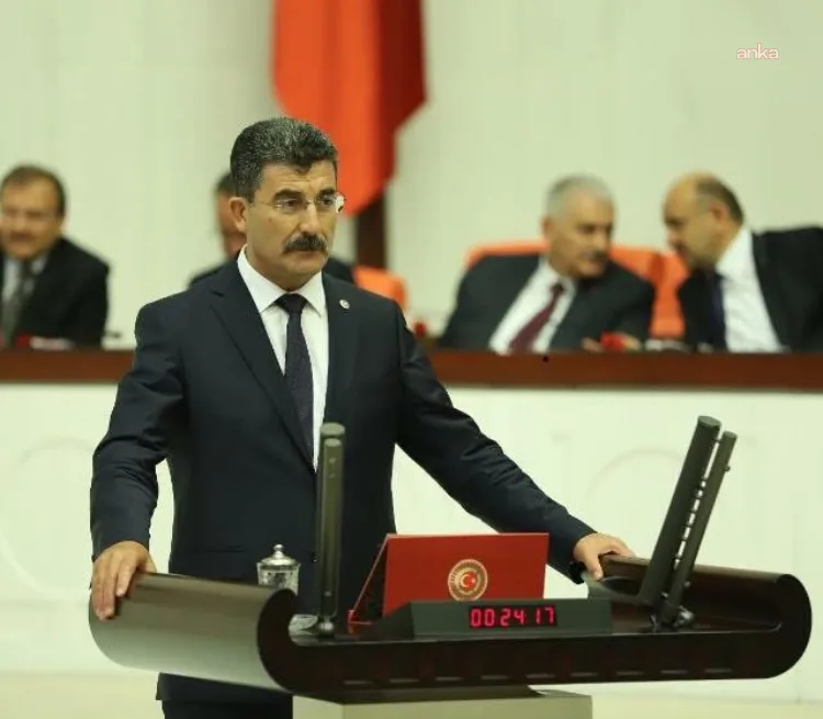 Ayhan Erel: Türkiye Kimlik Mühendisliğini Kaldıramaz