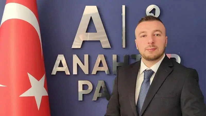 Batuhan Karaman, Anahtar Parti Kadıköy Gençlik Kolları Başkanı