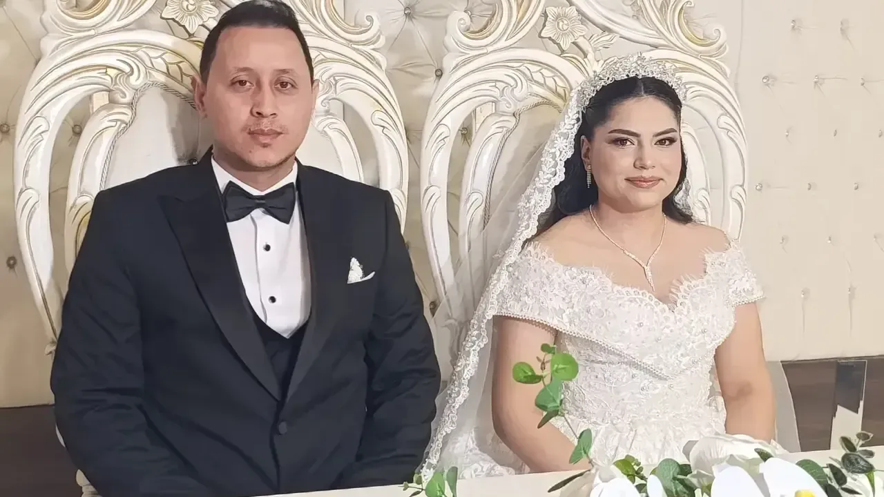 İdris Yavuz ve Eda Toku, Kozan'da Evlendi