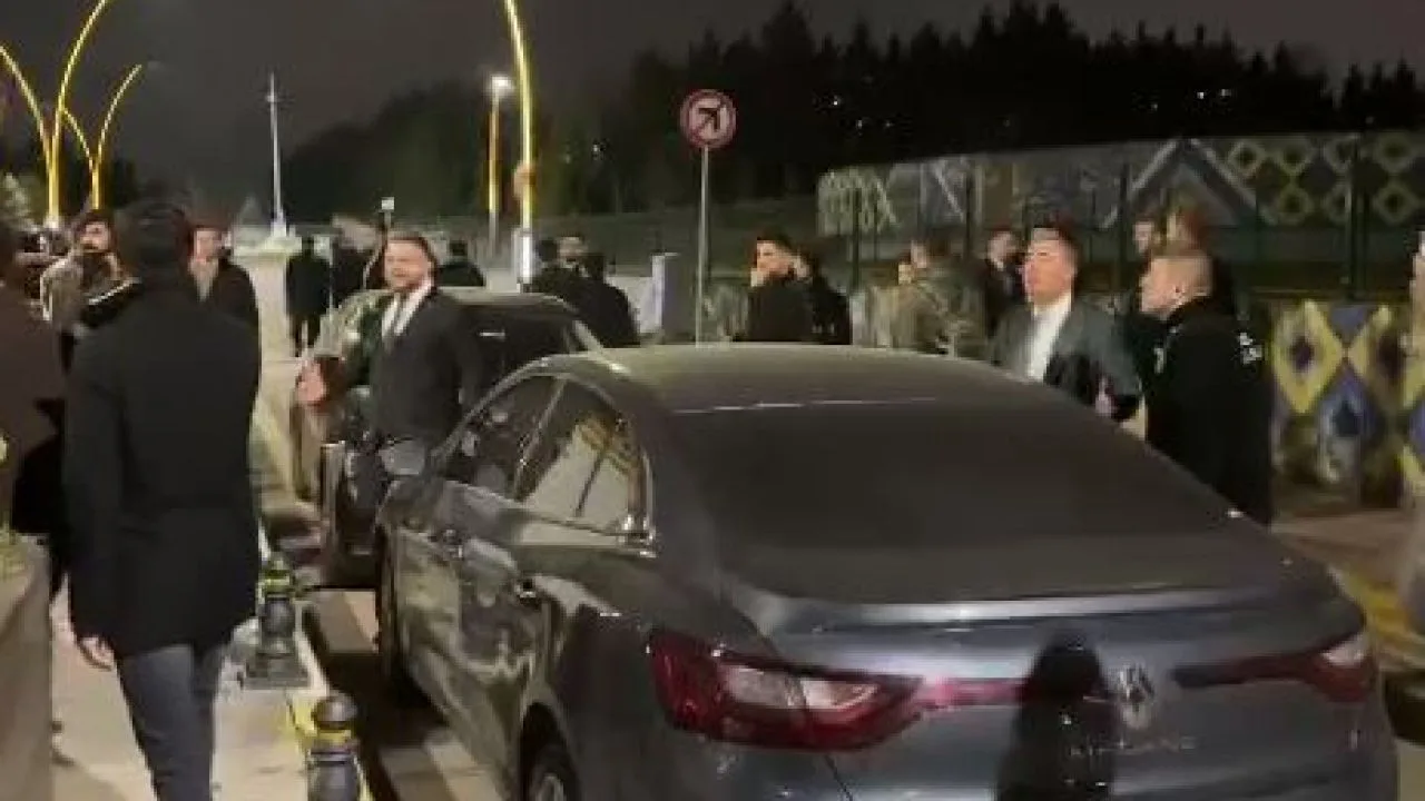 Vatandaşlardan Başkan Sevil'e Tepki: 'AKP'nin derdi seni neden gerdi?'